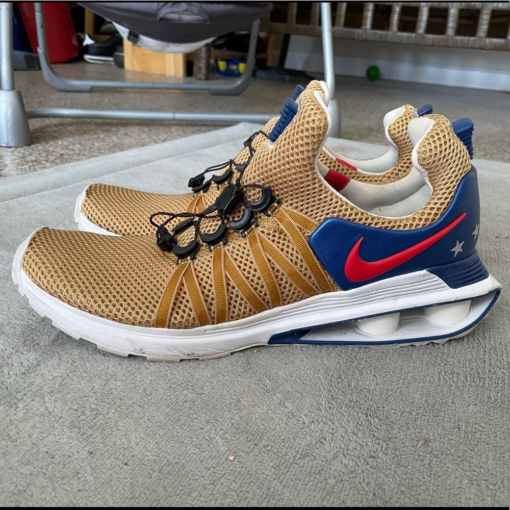 Nike Shox Gravity Gold Olympic Colorway